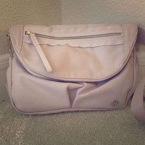 Lululemon All Night Festival Bag